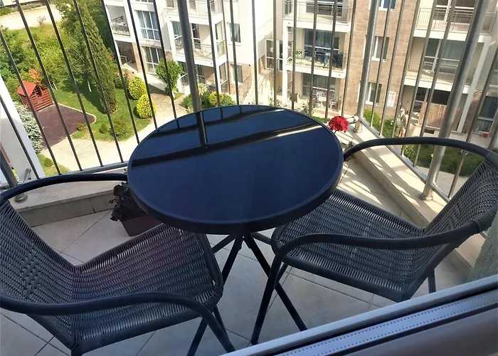 Elisa شقة بايالا